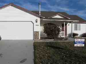 1300 W Hasket Cir - Photo 2 of 10
