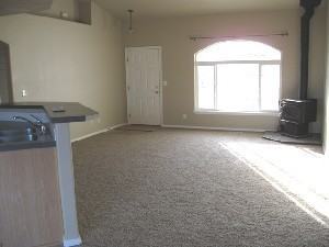 1300 W Hasket Cir - Photo 7 of 10