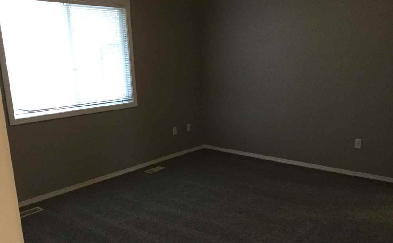 861 N Callahan Ave - Photo 7 of 7
