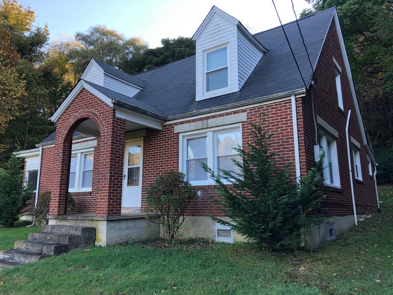 418 Wilson Ridge Rd - Photo 2 of 37