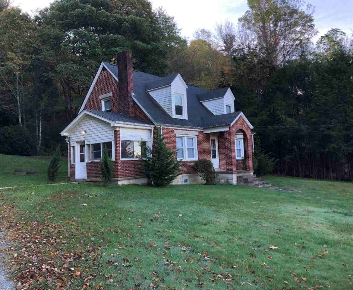 418 Wilson Ridge Rd - Photo 3 of 37