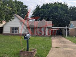 featured image of 2922 Waverly Dr