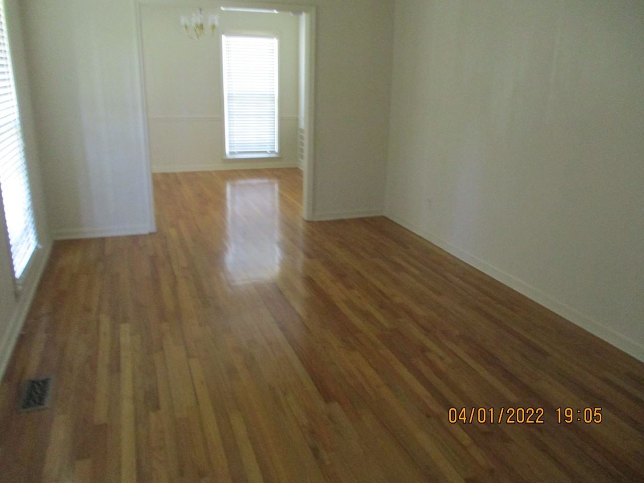 2000 Acker Dr - Photo 3 of 7