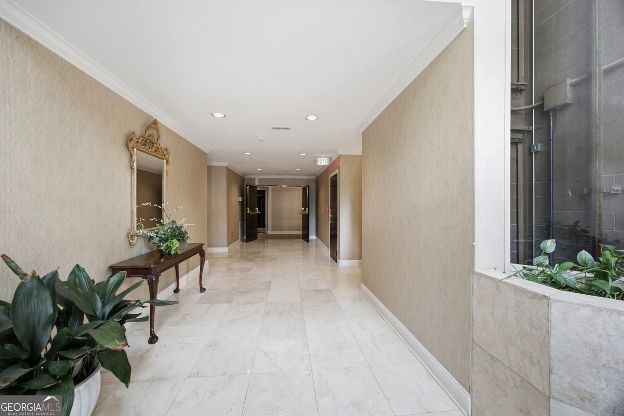 23117 Plantation Dr Ne #117 - Photo 4 of 39