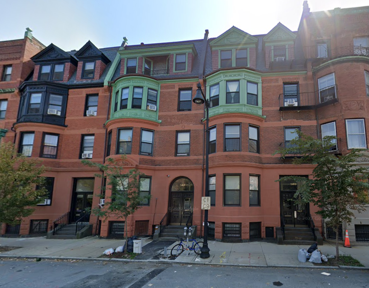 589B Beacon St - Photo 2 of 6