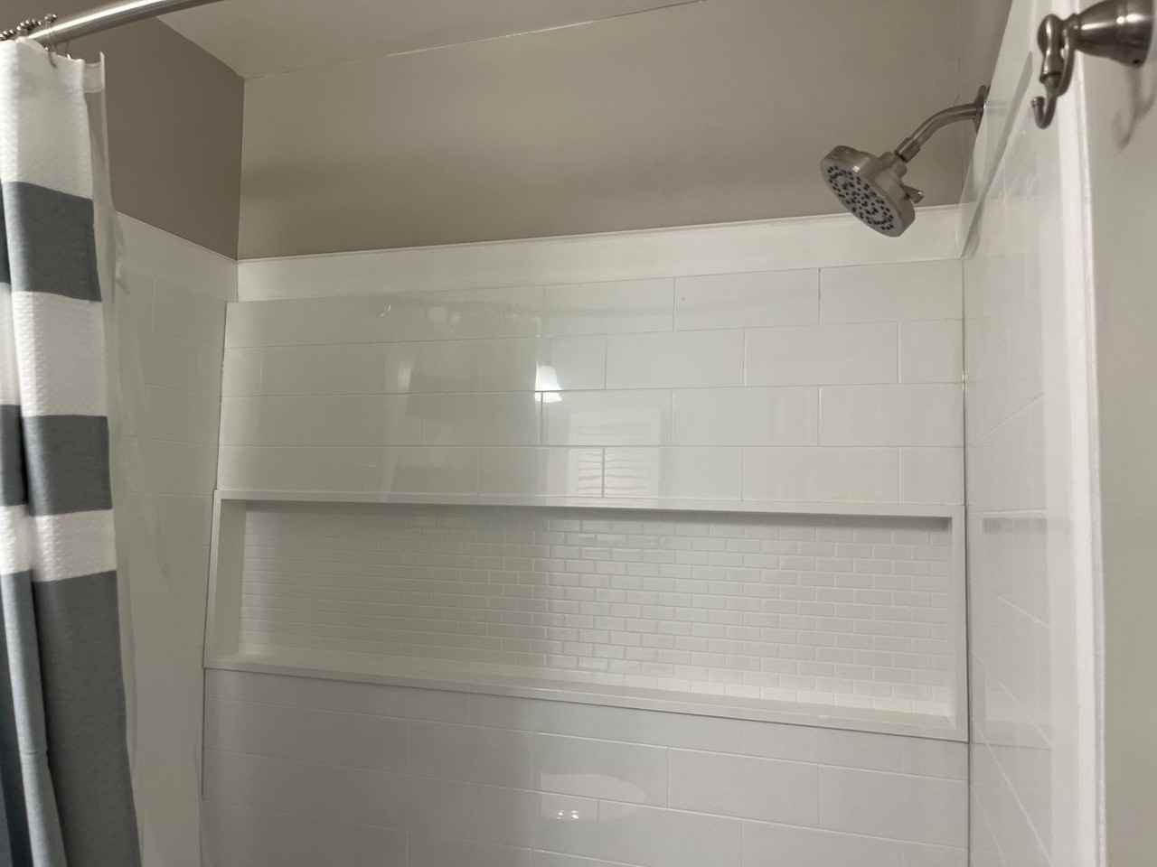 1680 Sleepy Hollow Rd - Photo 7 of 50