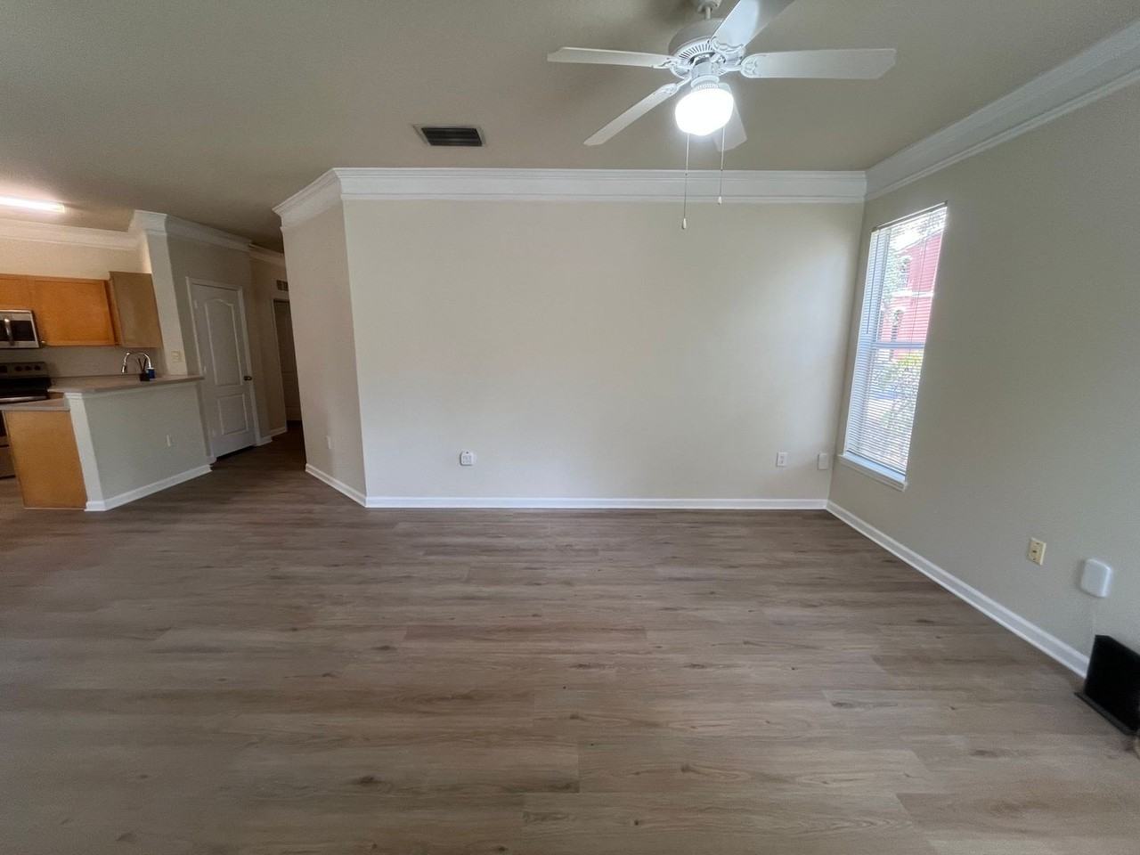 8819 Villa View Cir #107 - Photo 2 of 31