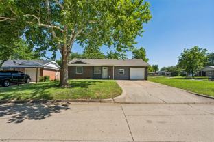 4008 Se 46th St - Photo 1 of 1