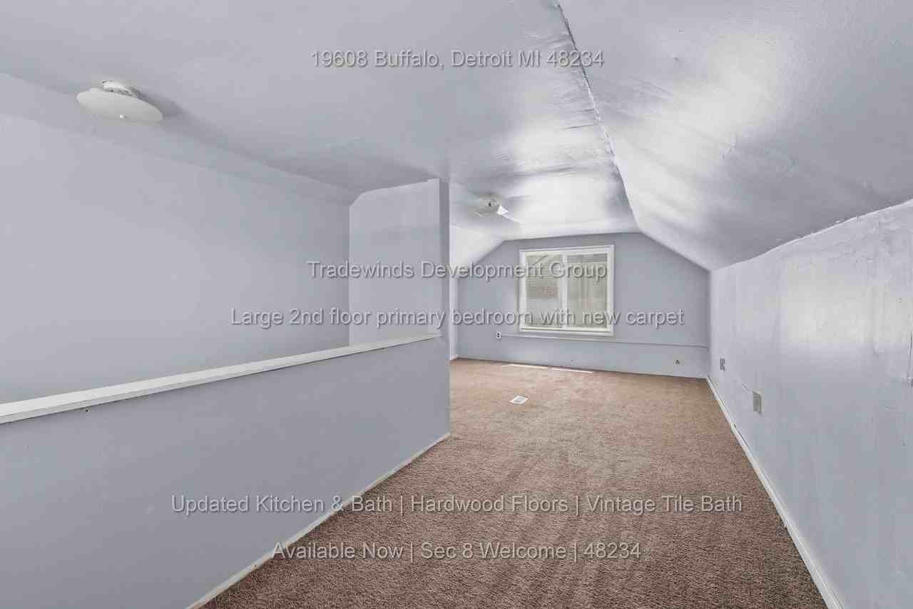 19608 Buffalo St - Photo 7 of 16
