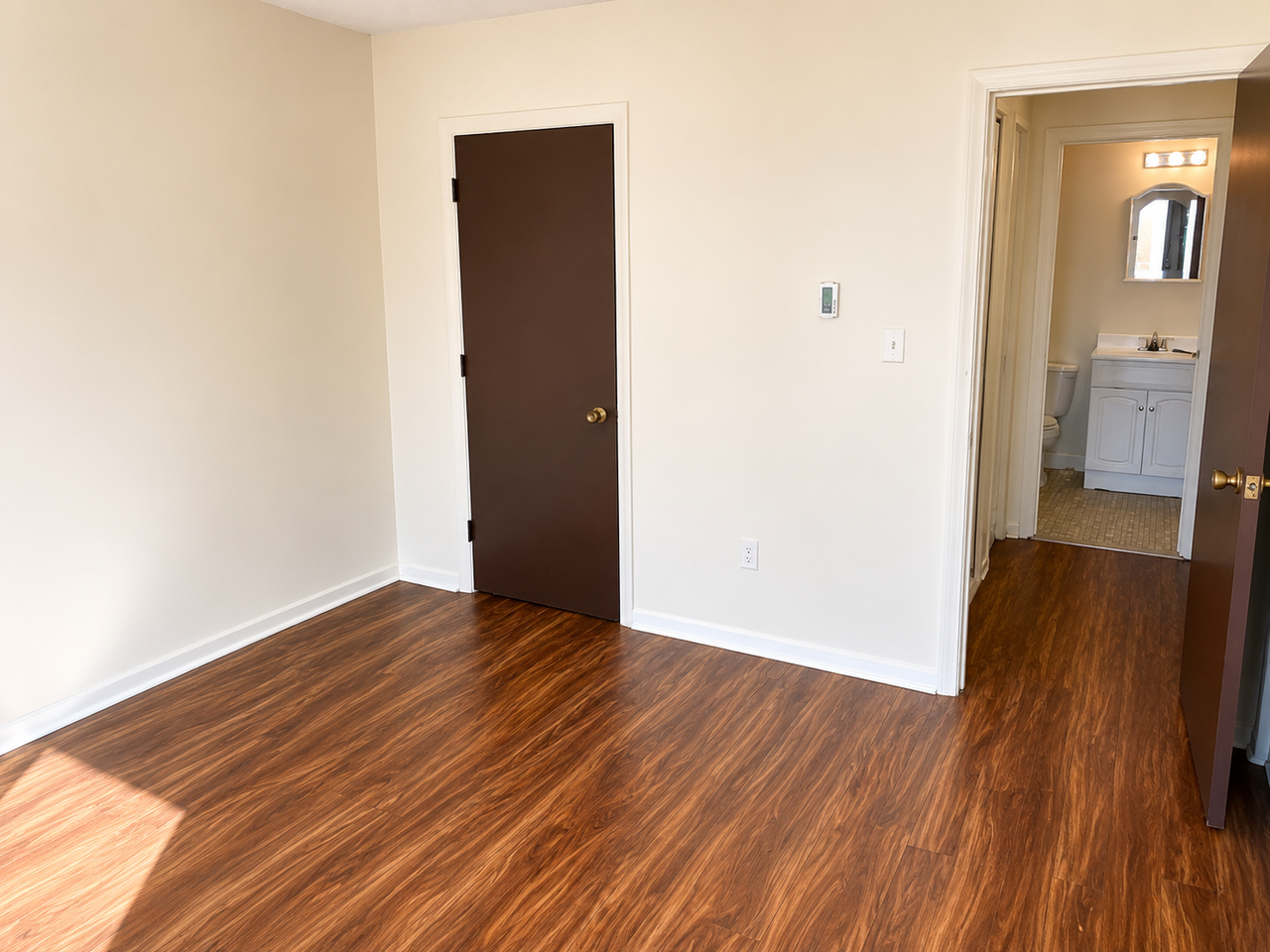 153 Second Street - Photo 4 of 15