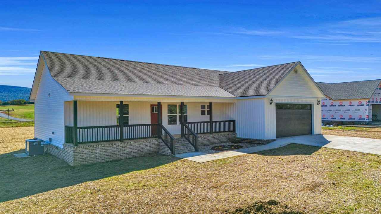2496 Old York Hwy N - Photo 2 of 24