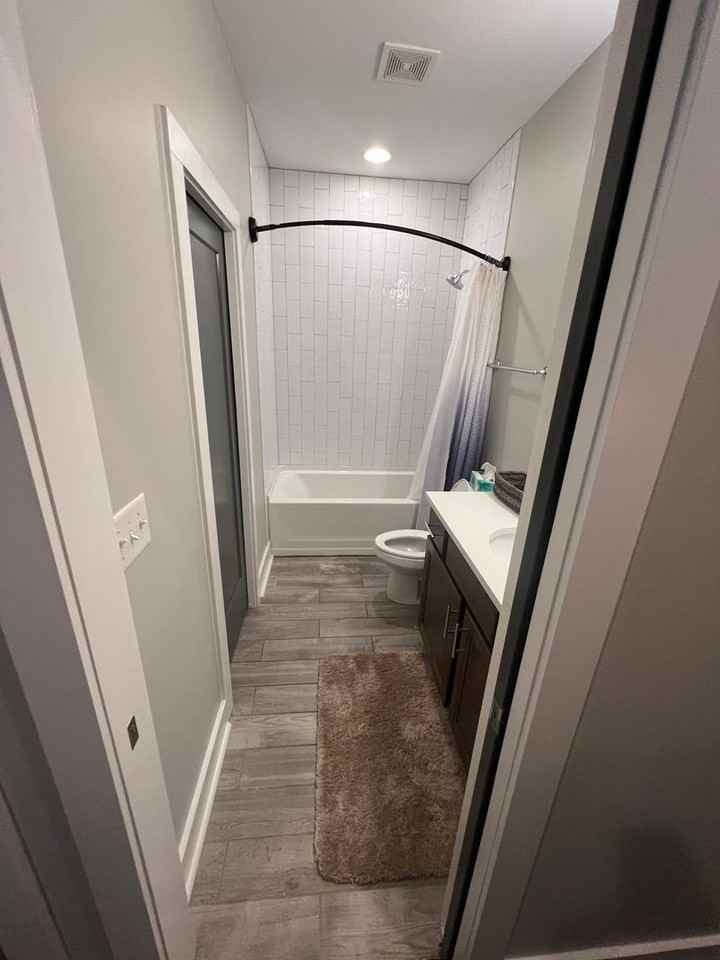 2123 14th Ave N - Photo 2 of 15