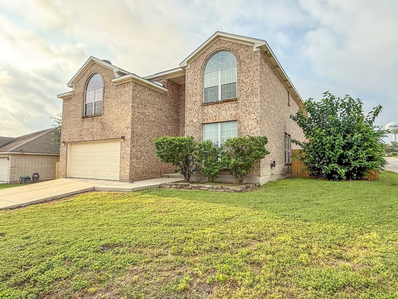 1777 Jacobs Ct #1 - Photo 2 of 31