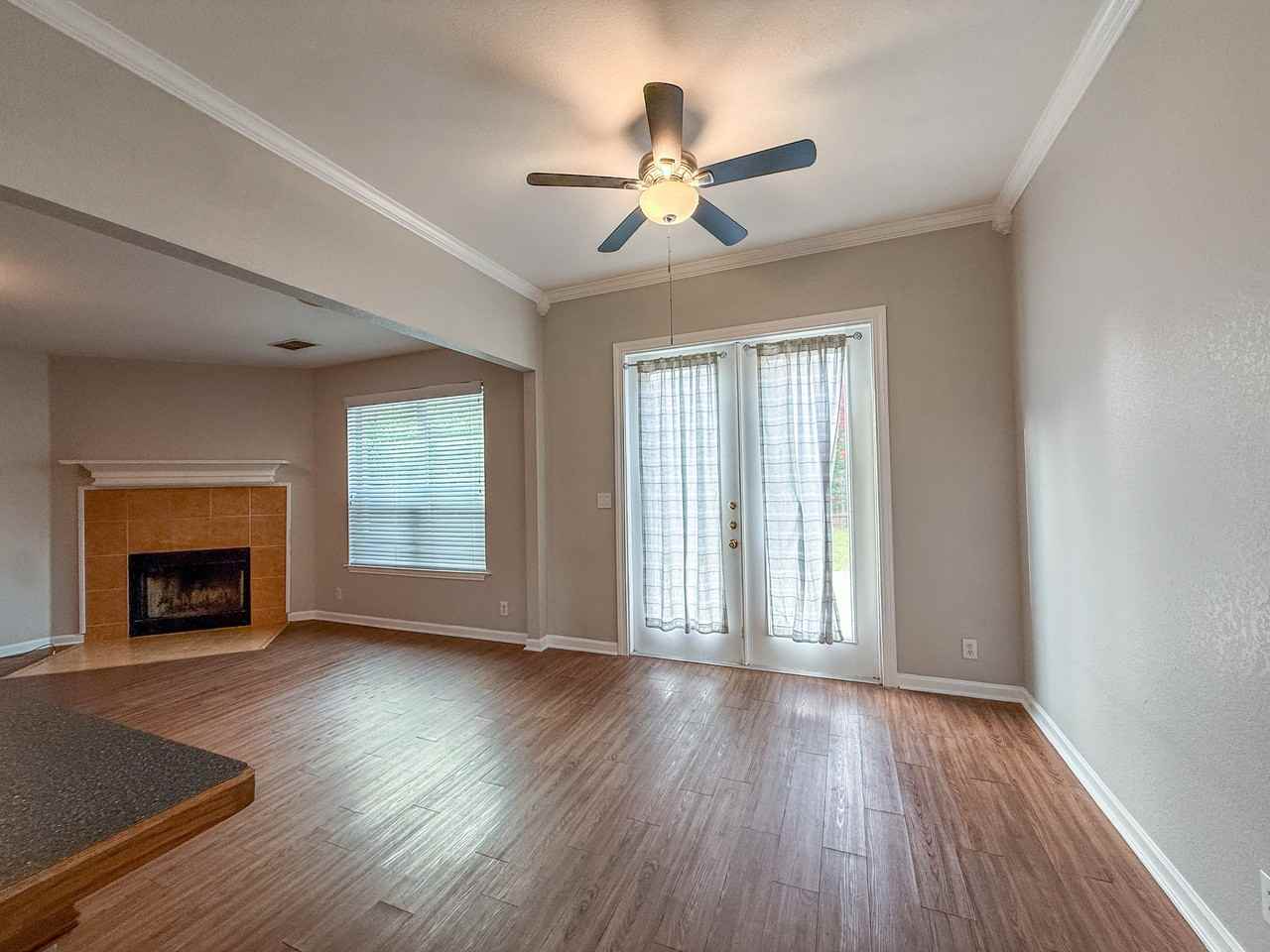 1777 Jacobs Ct #1 - Photo 7 of 31
