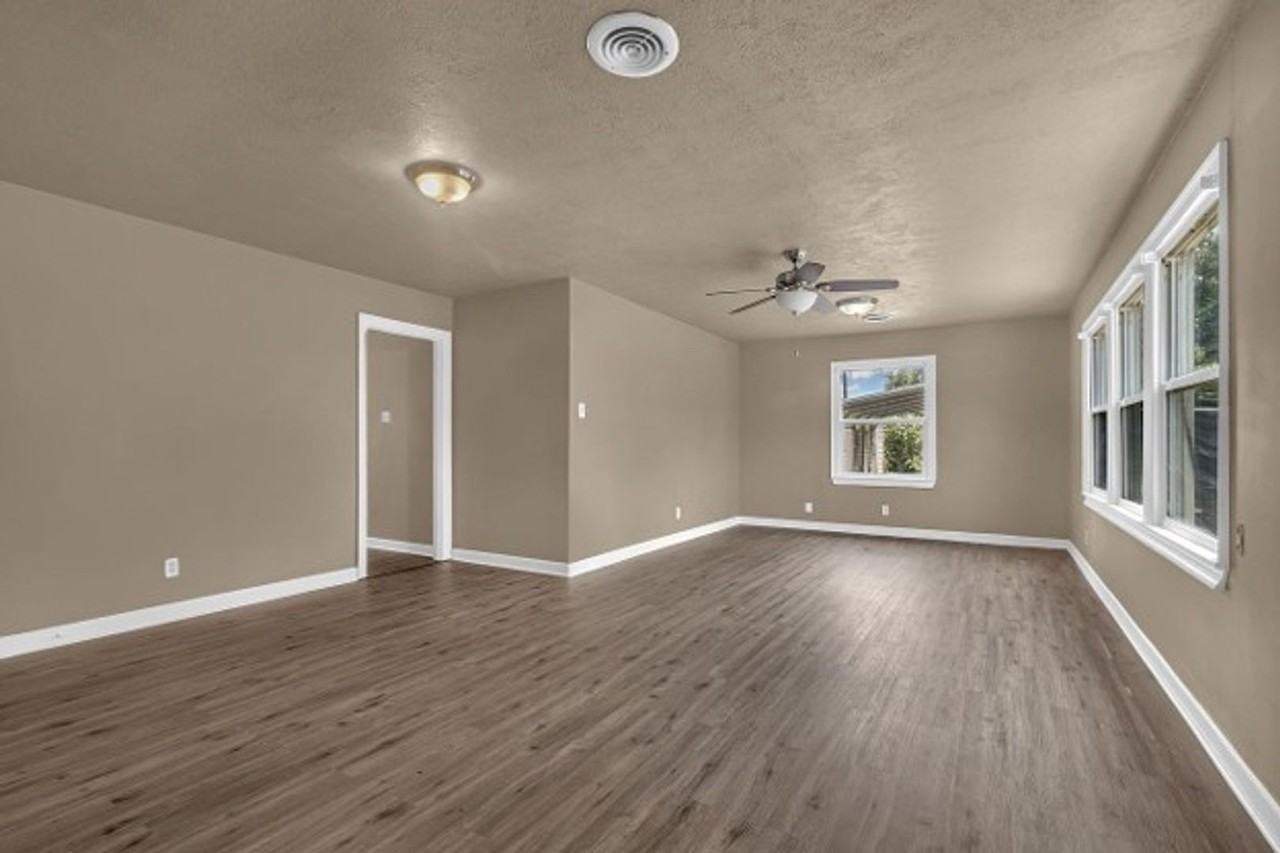 1220 California St - Photo 3 of 14