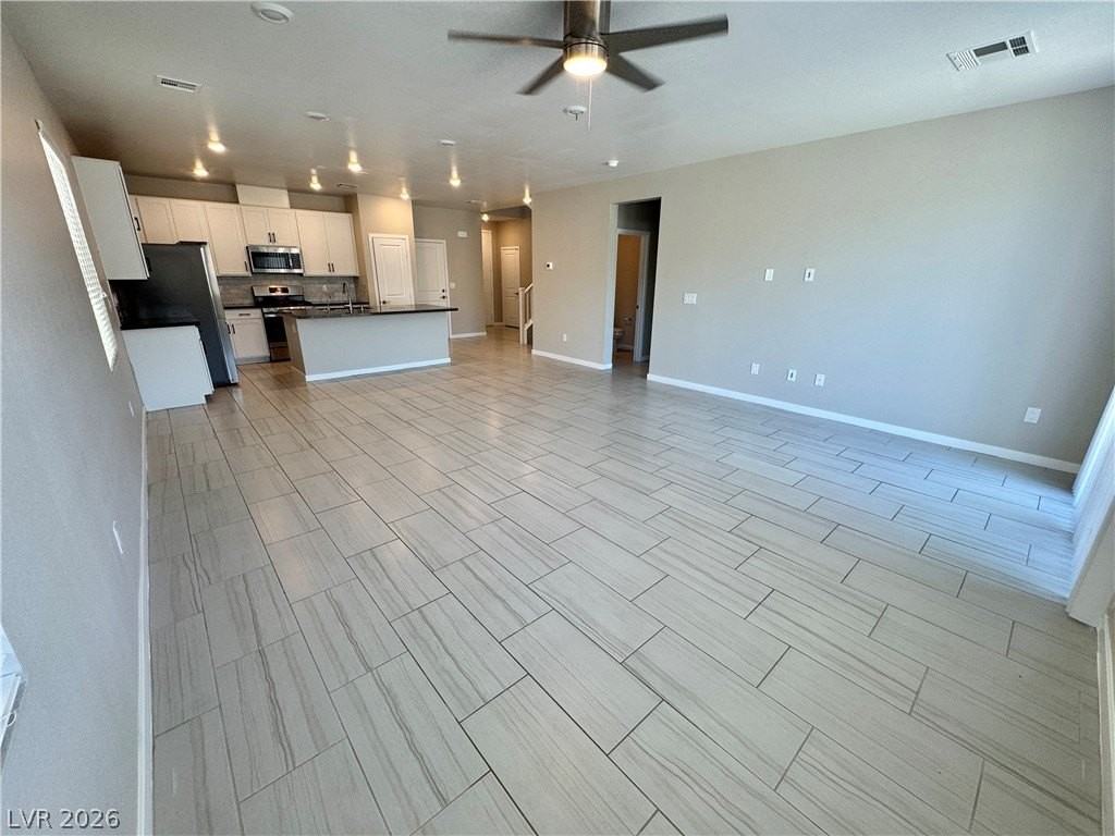 6623 Palmer Crest St - Photo 5 of 19
