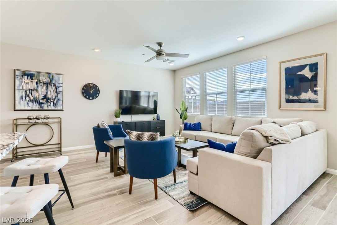 2417 Fasano St - Photo 5 of 28