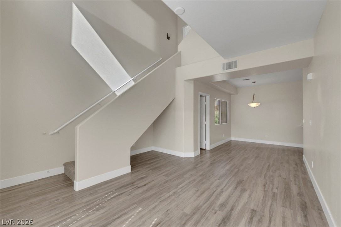 503 Lost Eagle Way - Photo 3 of 20