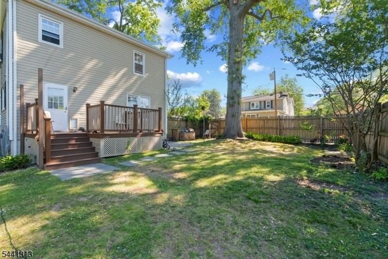 138 Bessida St - Photo 3 of 22
