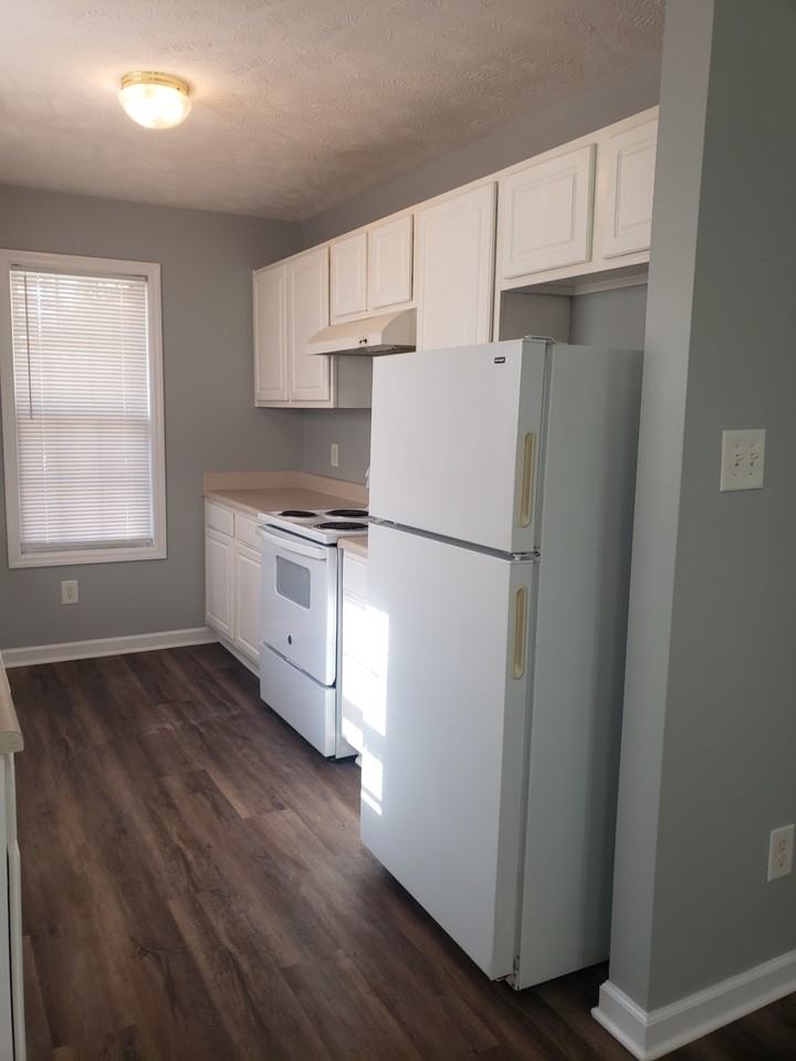 407B Post Ave #1 - Photo 5 of 10
