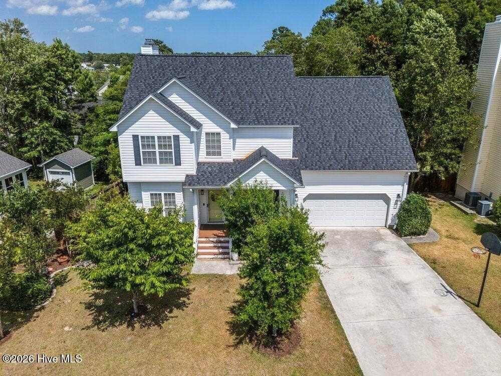 1010 Meridian Dr - Photo 2 of 39
