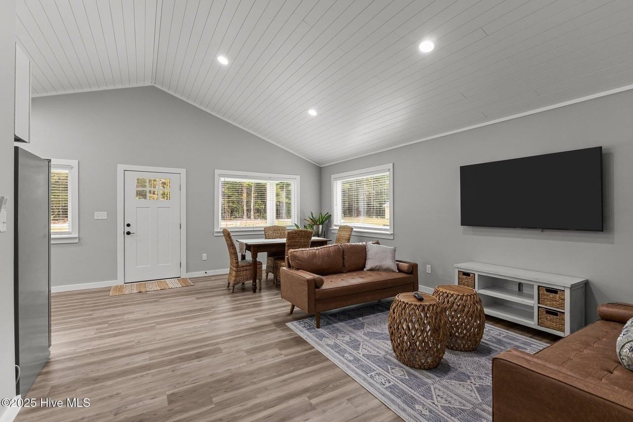 151 Long Pond Loop - Photo 6 of 28