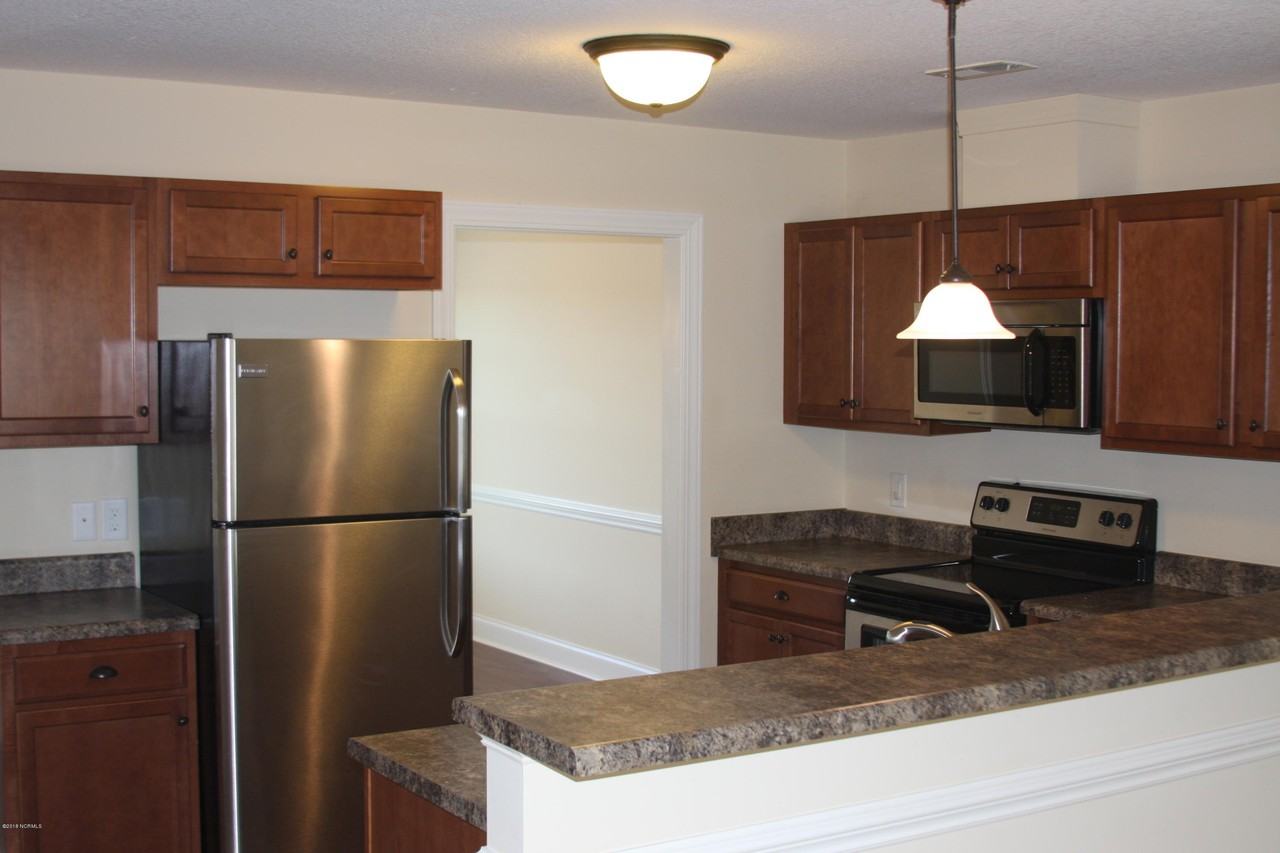 2209 Chavis Dr #B - Photo 5 of 14