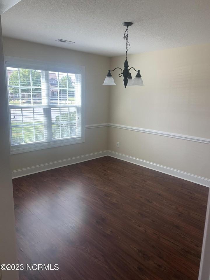 2209 Chavis Dr #B - Photo 6 of 14