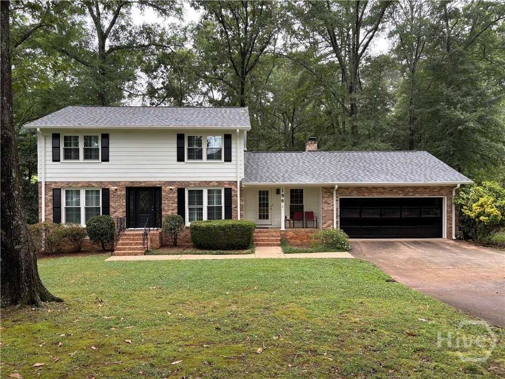 196 Avalon Dr - Photo 4 of 45