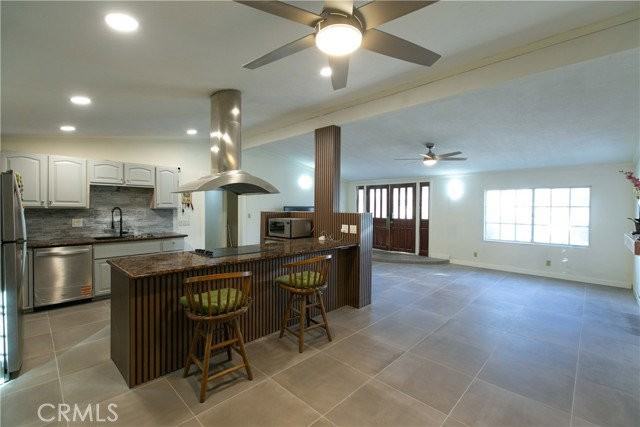 1769 S Biscayne Ct - Photo 5 of 8