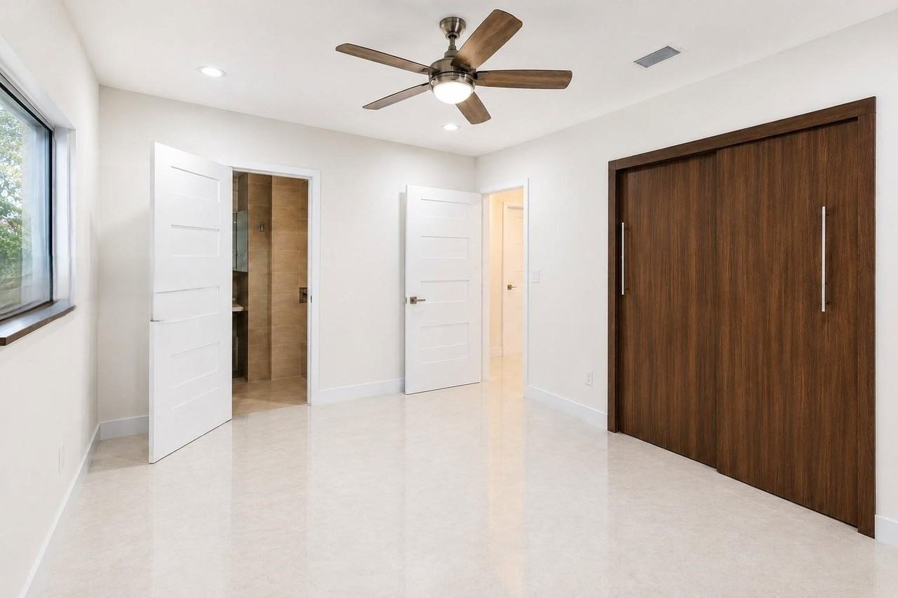 901 Nw 9th Ct - Photo 6 of 8