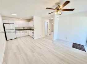 4801 Sw 18th St #2 - Photo 1 of 1