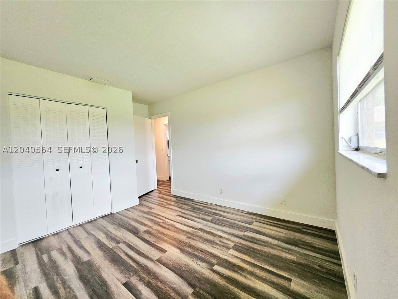 5180 Ne 6th Ave #621 - Photo 7 of 11