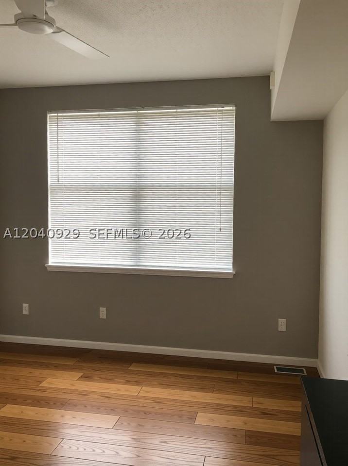 17145 N Bay Rd #0 - Photo 2 of 6