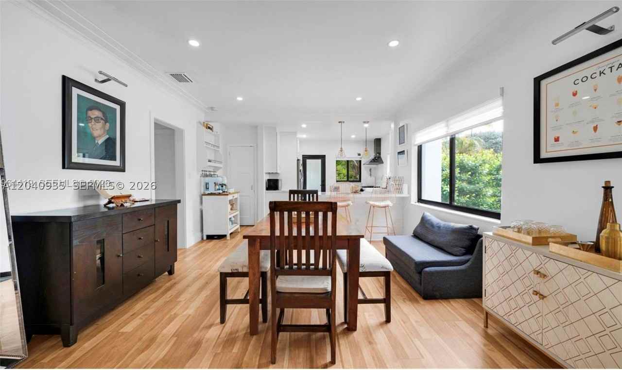 375 Sw 32nd Rd - Photo 6 of 27