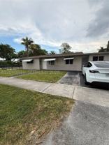 300 Sw 9th Ave #A - Photo 1 of 1