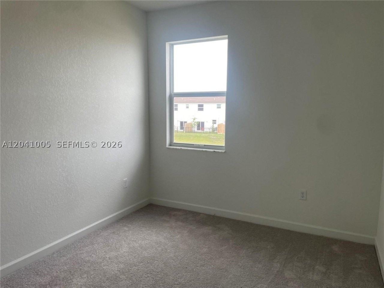 12612 Nw 22nd Pl #12612 - Photo 4 of 10