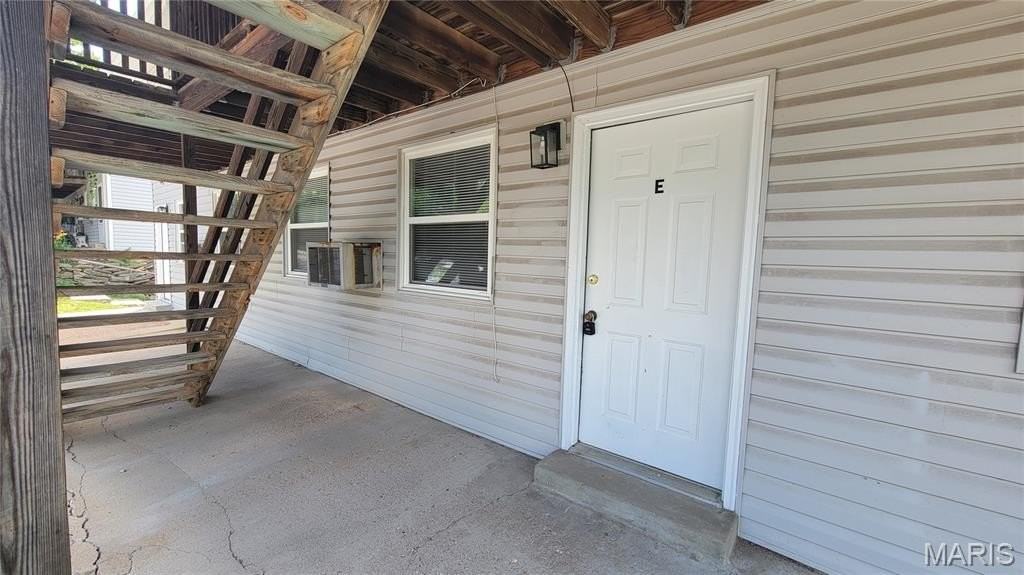 1731 Bridleton Woods #E - Photo 2 of 10