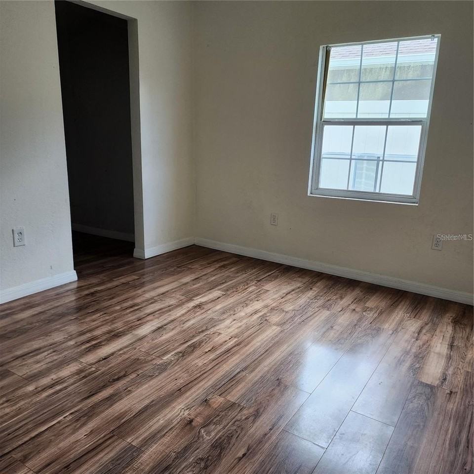 1414 Minnesota Ave #B - Photo 6 of 9