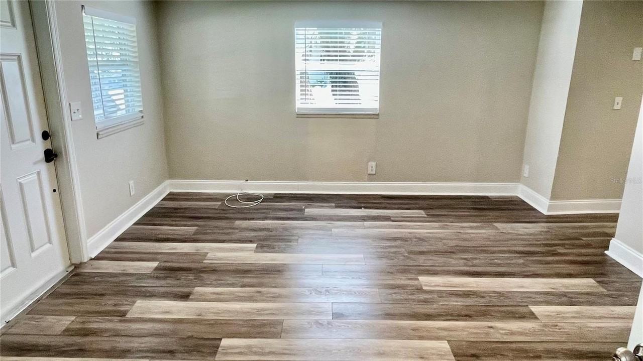 1707 E New Orleans Ave - Photo 2 of 27