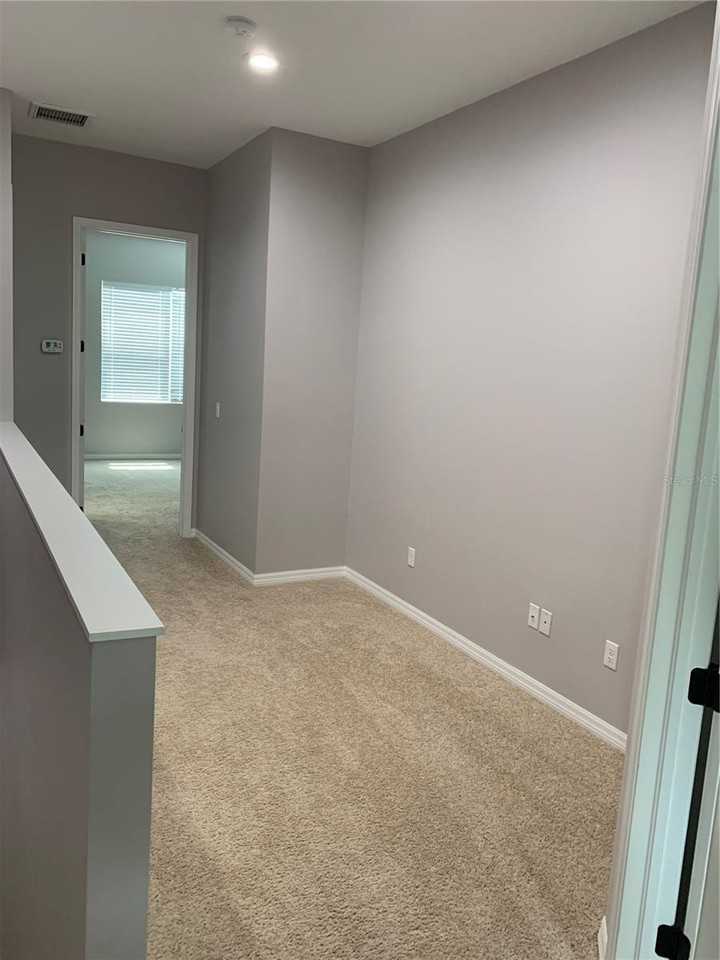 512 Frances St - Photo 7 of 15
