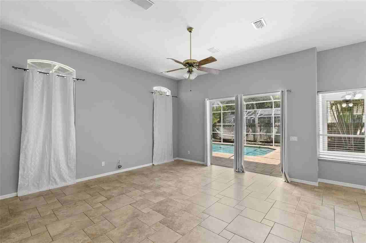11934 Wandsworth Dr - Photo 3 of 18