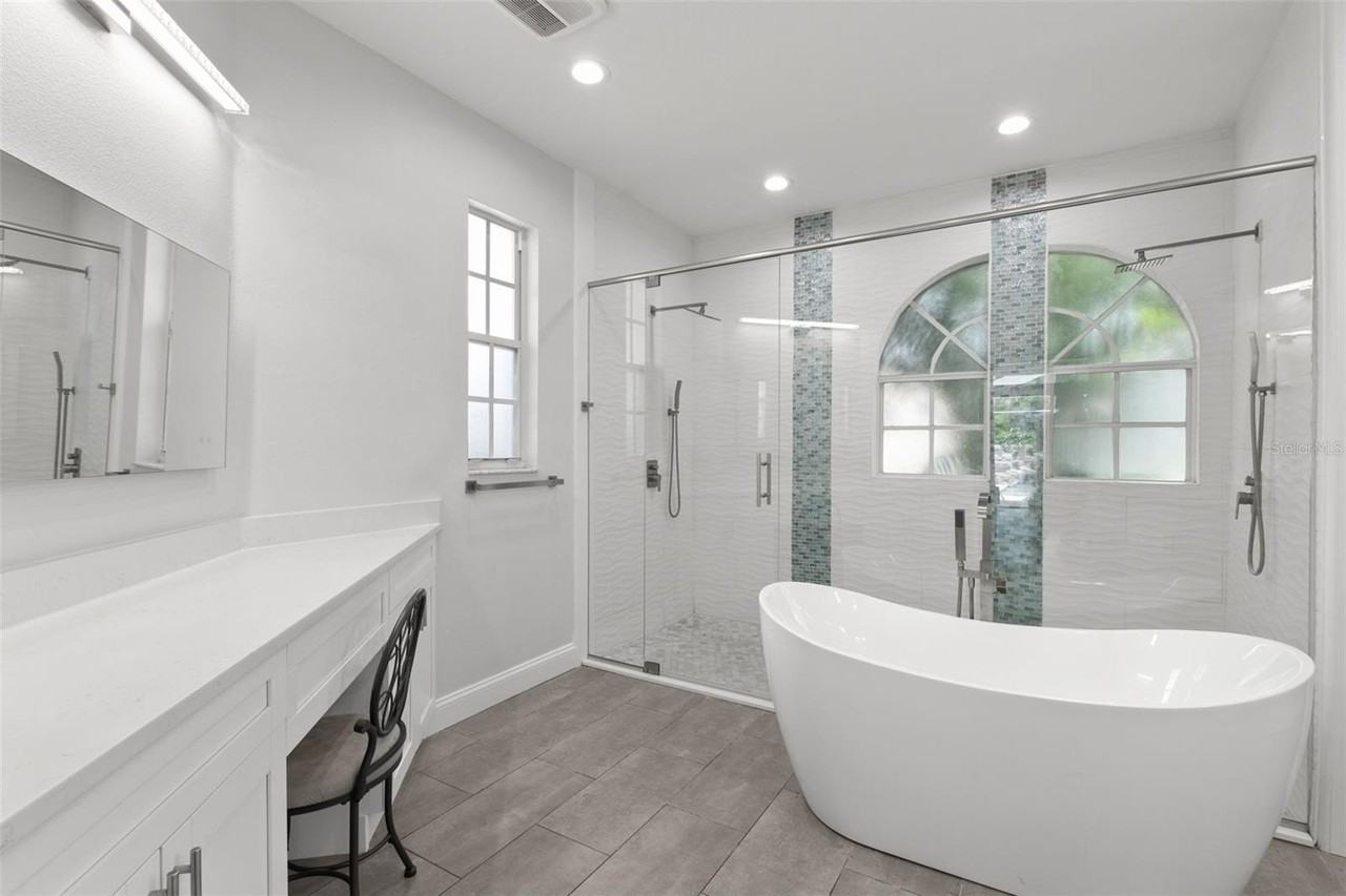11934 Wandsworth Dr - Photo 7 of 18