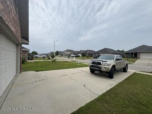 17380 Palm Ridge Dr - Photo 5 of 28
