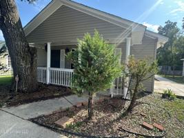 featured image of 1113 Beach Ave