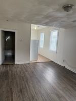 featured image of 1020 jamison ave NE - 4 #4