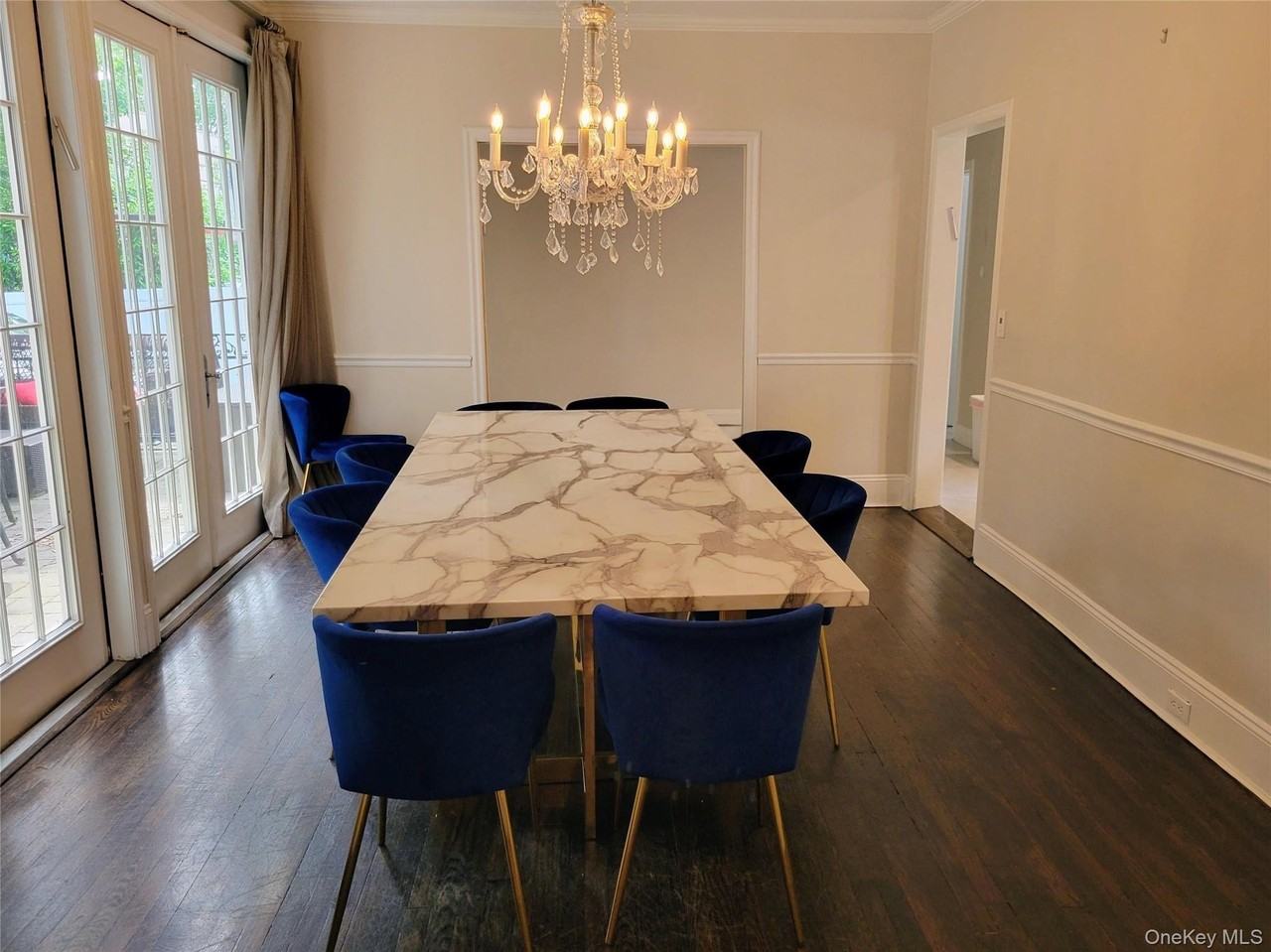 301 Linwood Ave - Photo 2 of 21