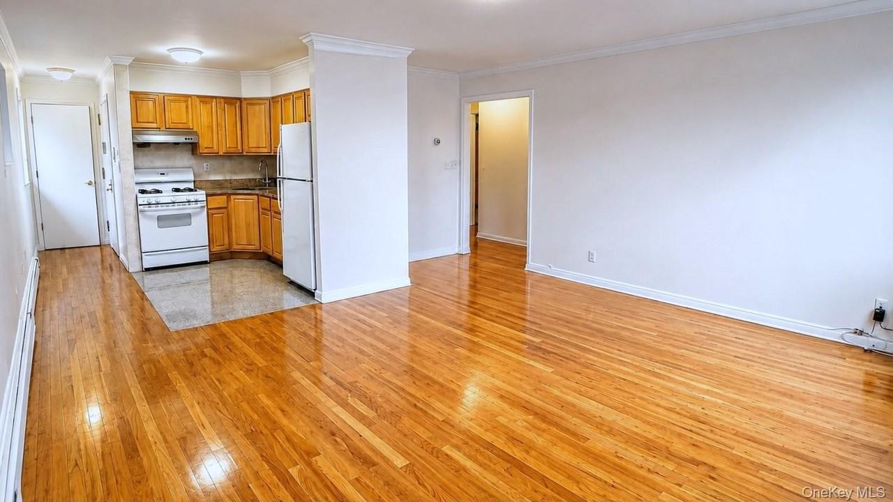 8164 102nd Ave #3rdFL - Photo 5 of 11