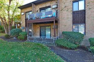 featured image of 10 Brevoort Dr #1A