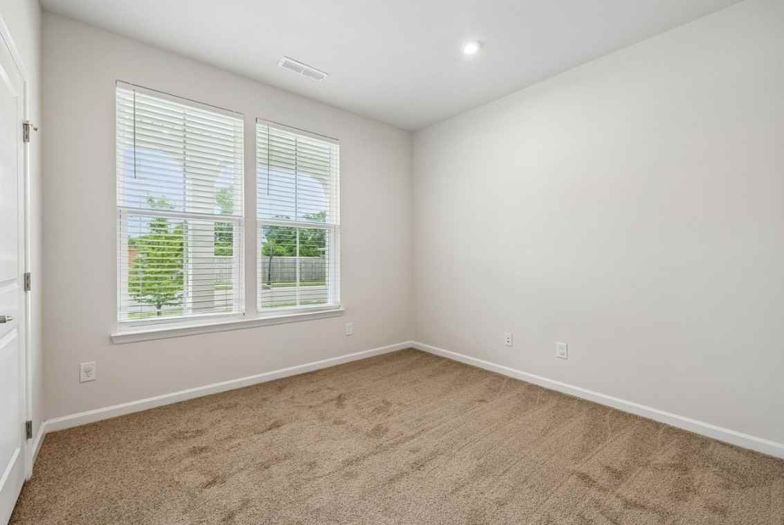 308 Grassy Glen Dr #1 - Photo 7 of 26